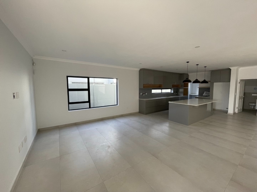4 Bedroom Property for Sale in Sandown Western Cape